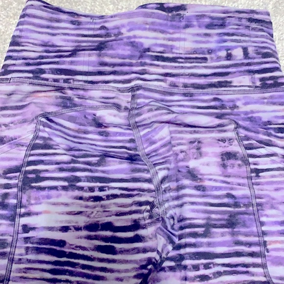 Lululemon Crop Running Tights - Picture 3 of 4